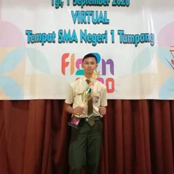 Juara Lomba Gitar Solo FLS2N tingkat SMA se Kab. Malang